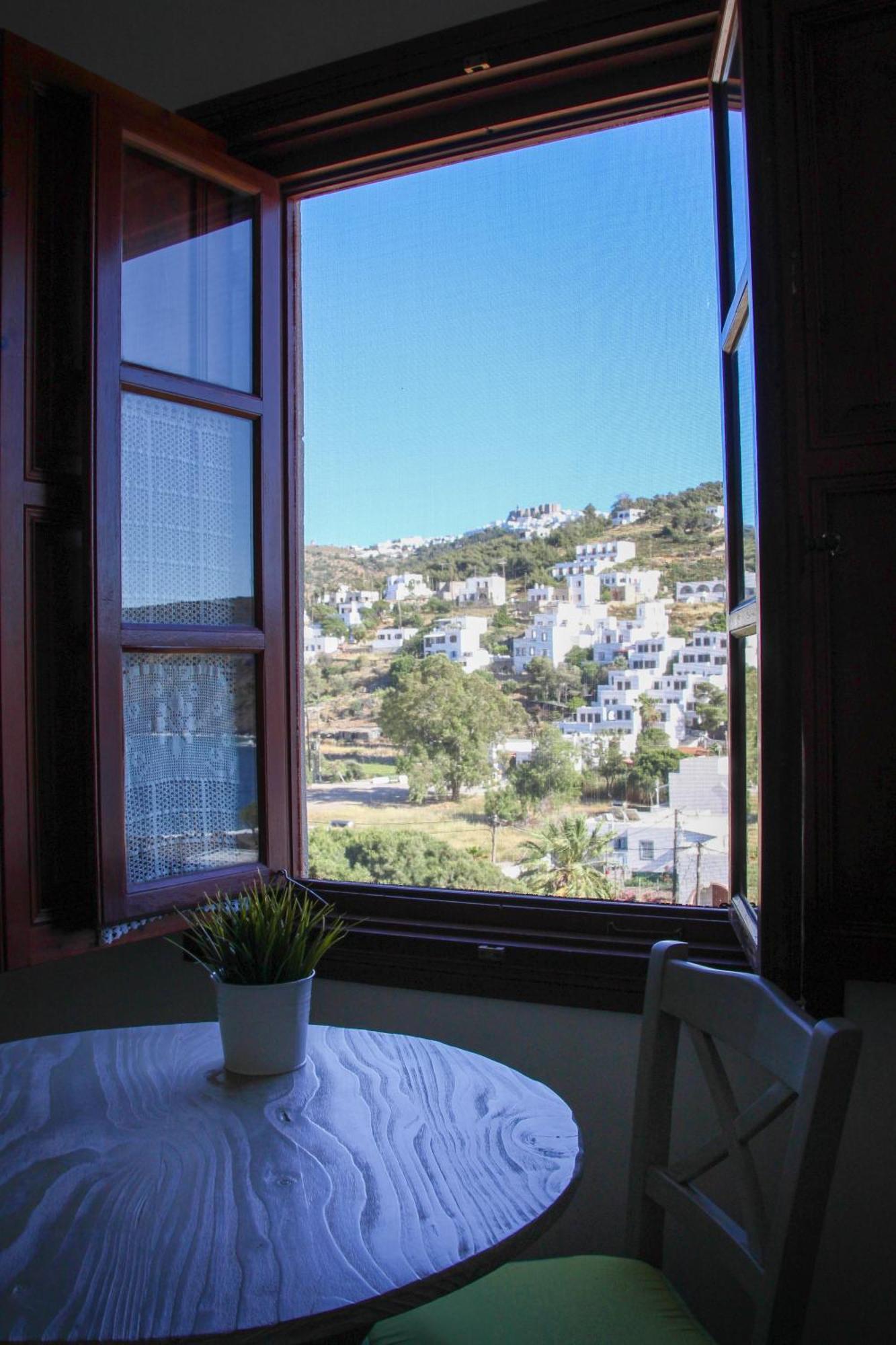 Mistral-Patmos Aparthotel สกาลา ภายนอก รูปภาพ